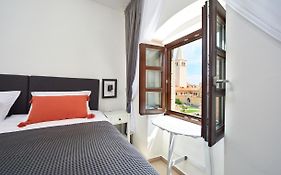 Cardo Apartments